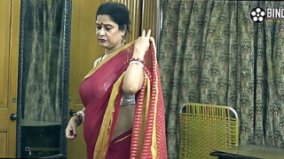 Desi Indian Aunty Ko Darji Ne Lund Daal Khub Choda and Facial on her Mouth  ( Hindi Audio ) 