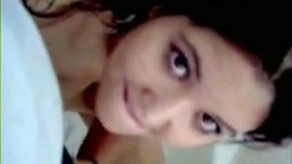 Flirtatious Indian nympho gives hot blowjob to her kinky lover 